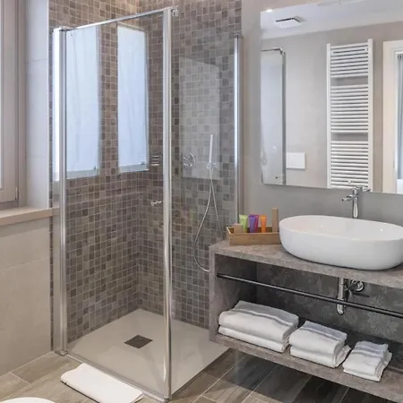 Relais Zenner Apartmanhotel Toscolano Maderno
