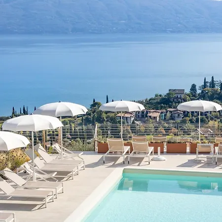 Relais Zenner 4* Toscolano Maderno