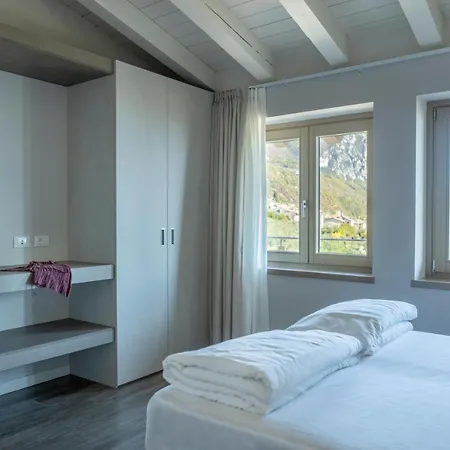 Relais Zenner * Toscolano Maderno